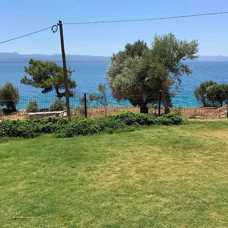 Yakabuk House Hotell